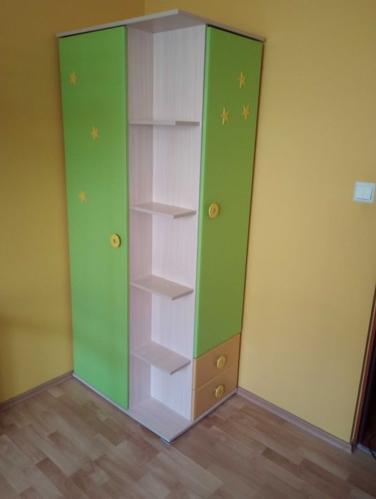 Szafa narożna 60x83x192 oraz komoda 60x37x79 pokój dziecięcy dziecka
