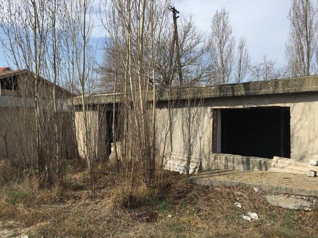 Затока .Участок 24 сотки у моря . Госакт. Под застройку.