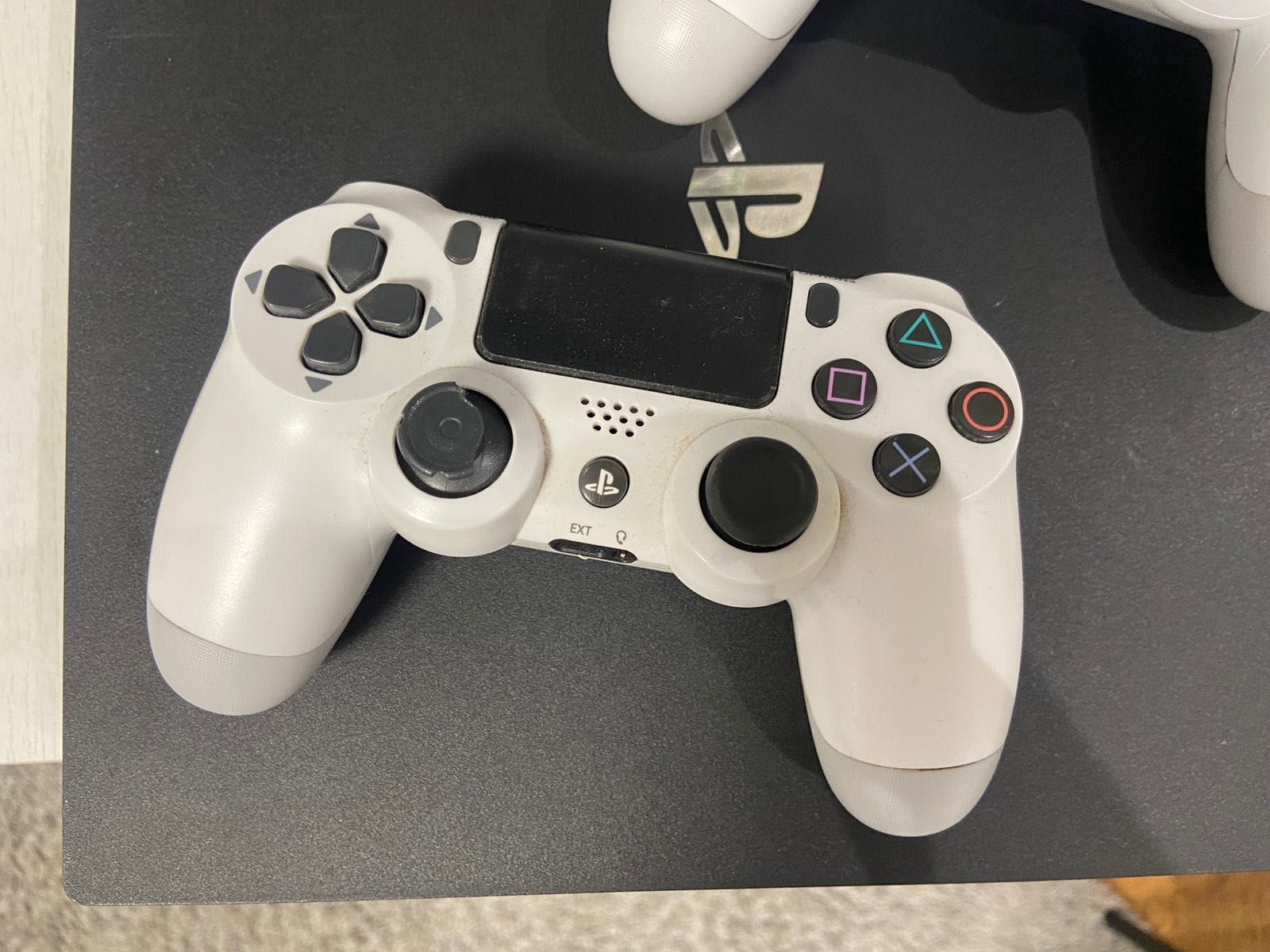 PlayStation 4 Pro 1 TB