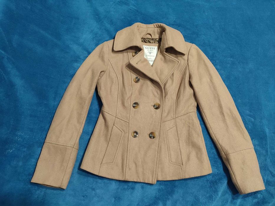 Шерстяное бежевое пальто пиджак Guess, размер S (42)