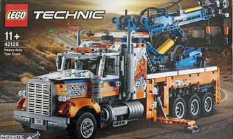 Лего Technic Грузовой эвакуатор 42128