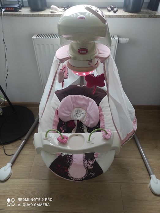 Huśtawka bujak elektryczna Fisher Price