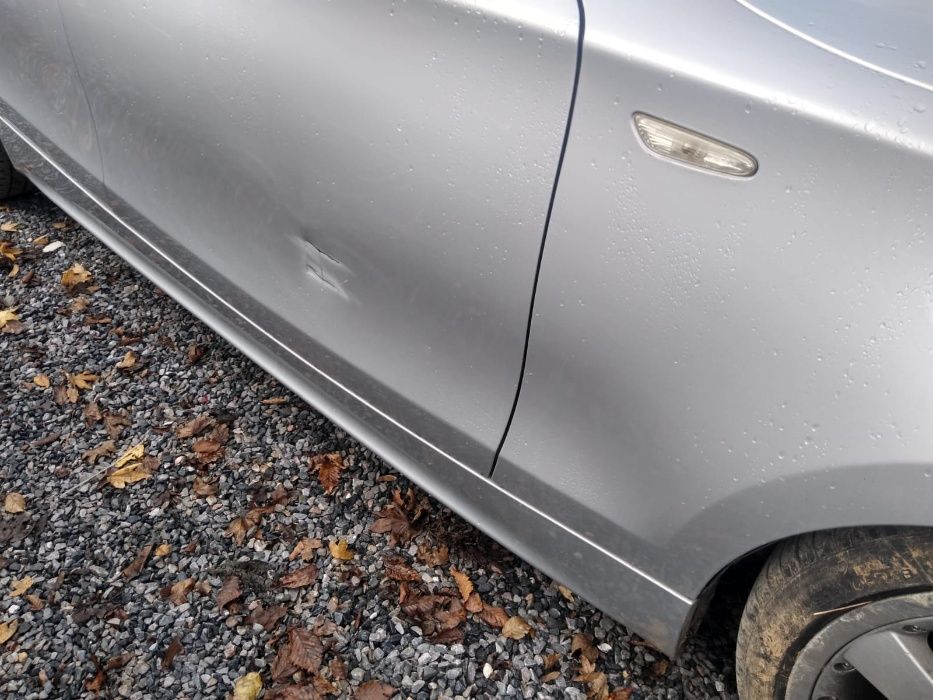 Maska błotnik zderzak drzwi BMW E87 titansilber