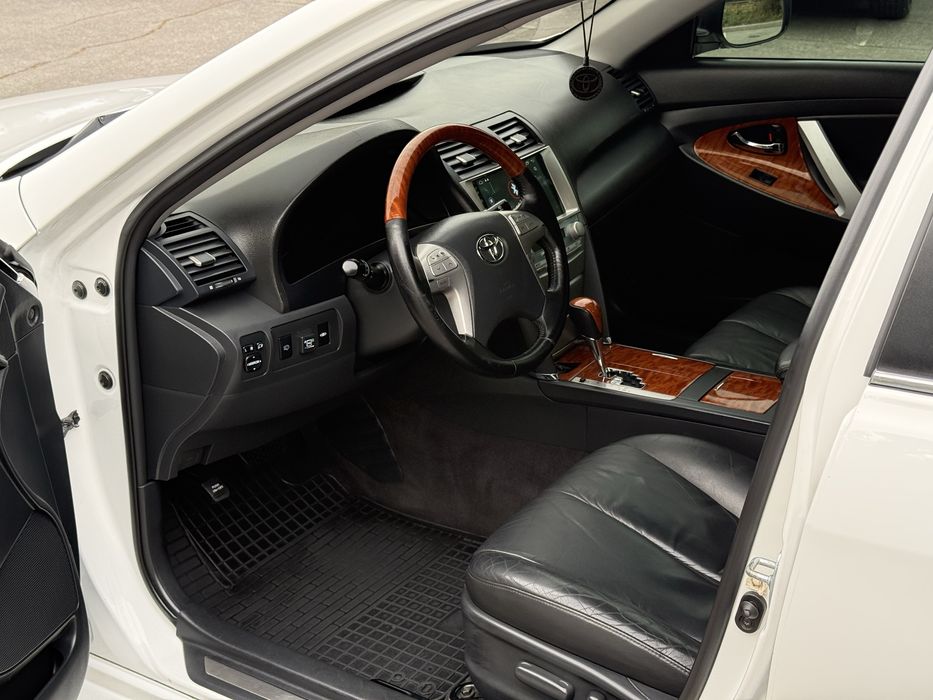 Toyota Camry 40 3.5 газ/бенз 2008г.в