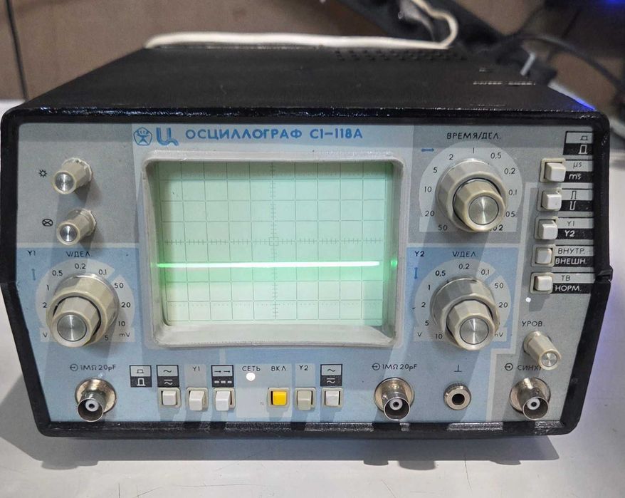 Oscyloskop C1-118A