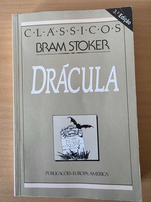 Livro "Drácula" de Bram Stoker