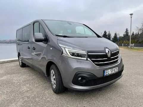 Wynajem busa 8 i 9 osobowego