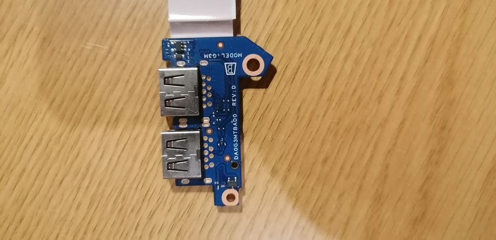 Módulo USB - HP Victus 16