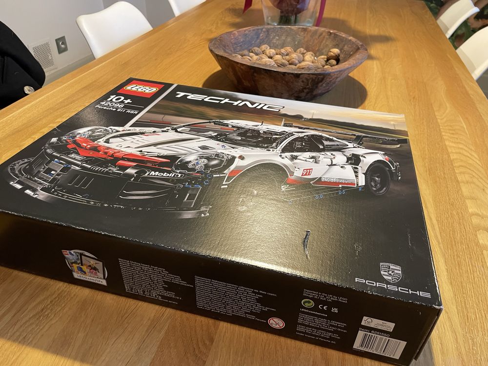 LEGO Technic Porsche 911 RSR 42096