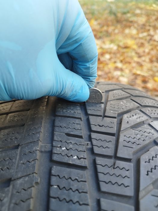 Opony hankook 225/45 r 18 zimowe dwie sztuki