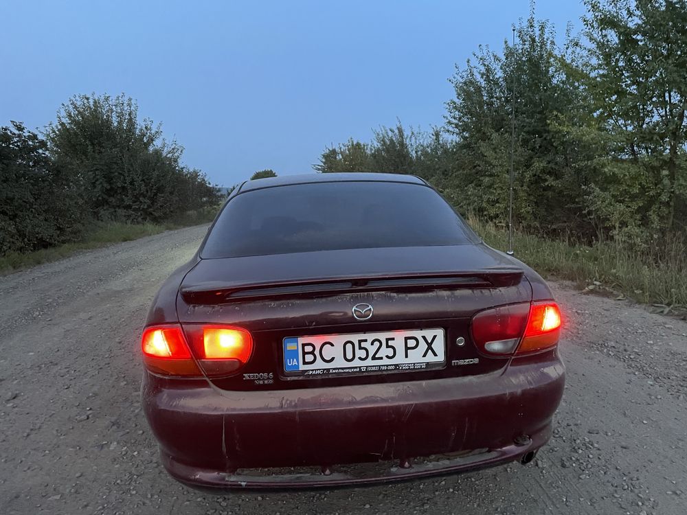 Продам авто  мазда кседос 6