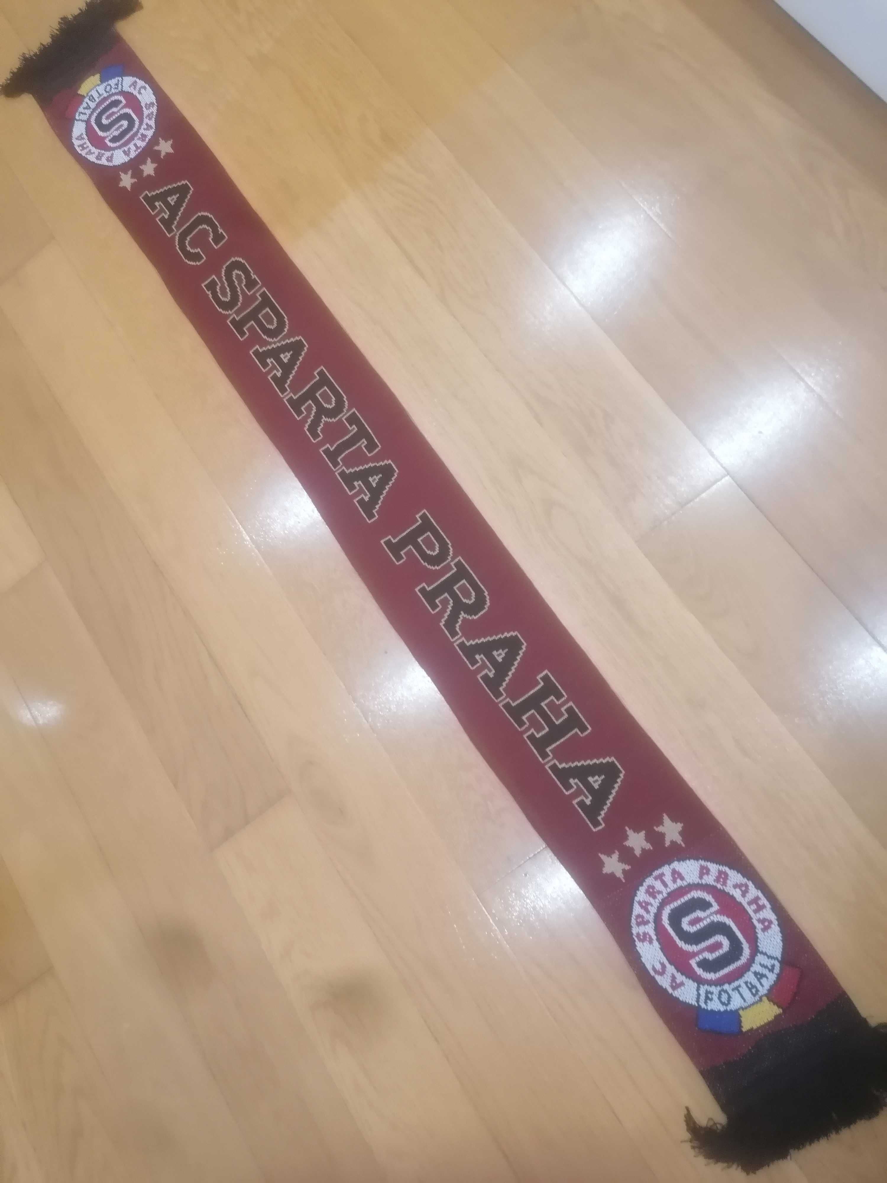 Cachecol futebol - Sparta Praga - E102