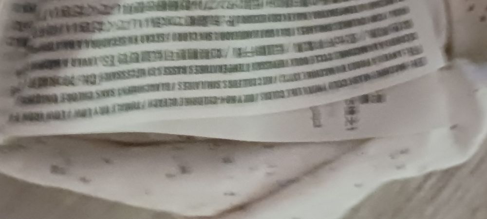 Biały przepiorczy asymetryczny tshirt rozm.38/40