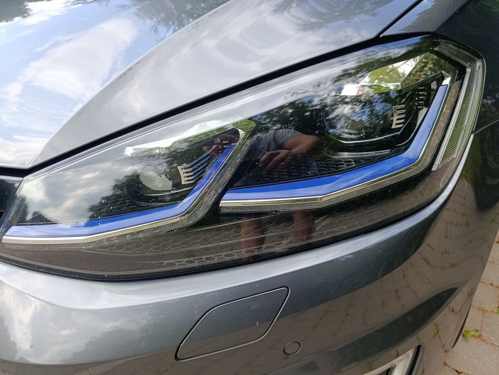 Продам Volkswagen e-golf