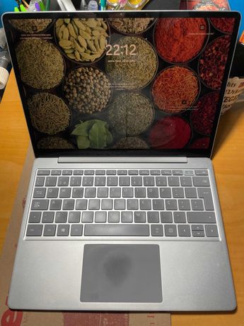 Surface Laptop Go - i5/256GB/8GB RAM - Com garantia