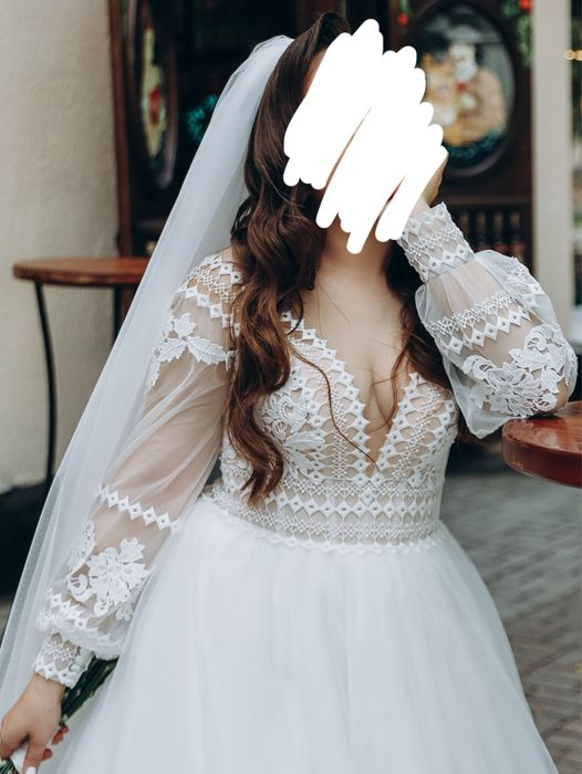 Весільна сукня білий айворі(не сніжно біла )