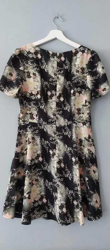 zwiewna sukienka * Oasis M/L