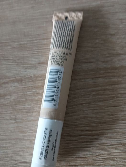 GOSH - Eye Bright'N Conceal - Rozświetlajacy korektor pod oczy - 12 ml