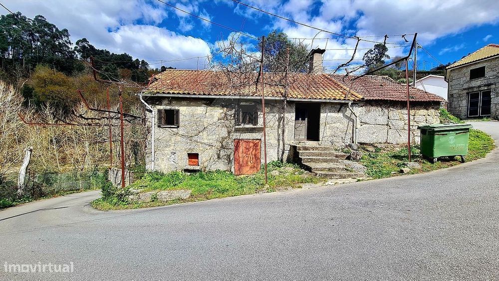 Moradia T2 para venda