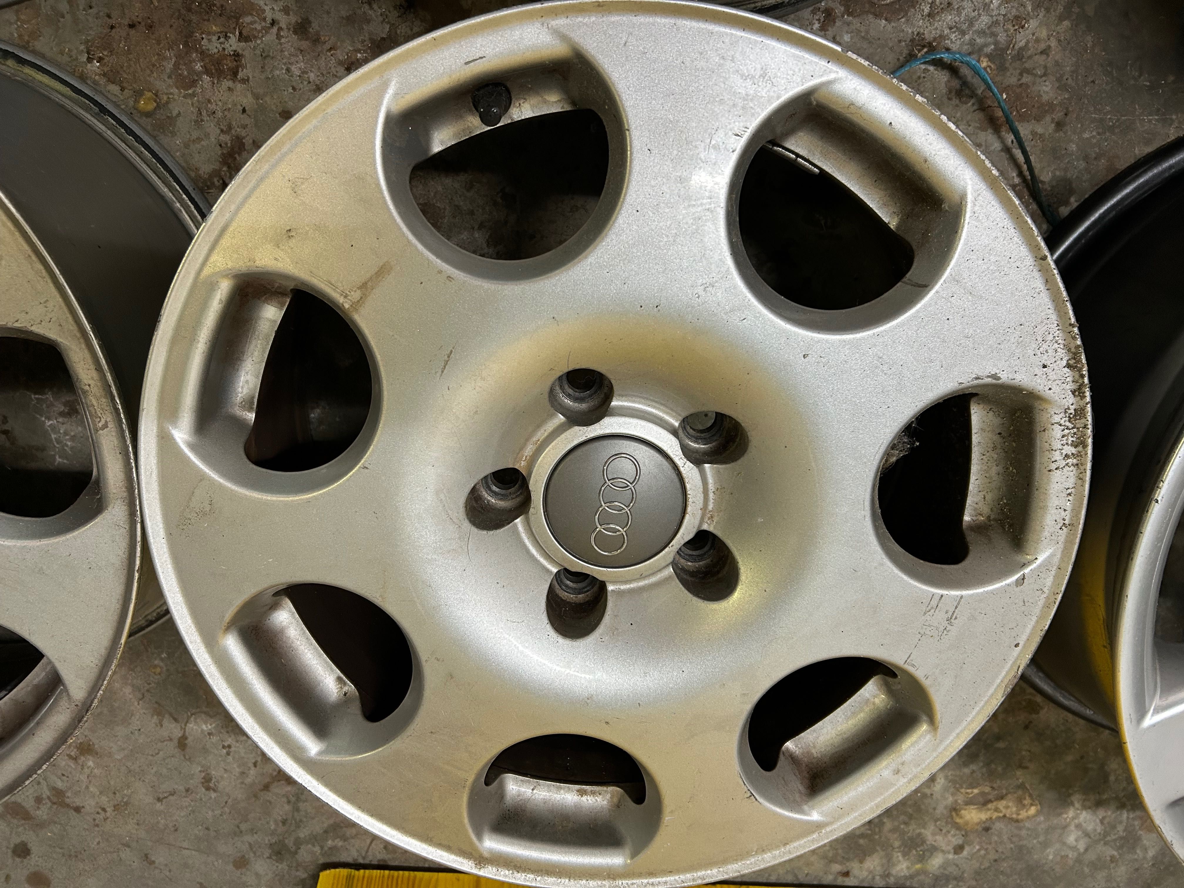 Jantes originais audi 16