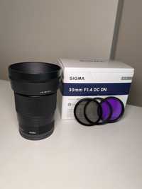 Sigma 30mm f1.4 +filtry