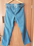 Nowe jeansy damskie przed kostkę rozm. XL