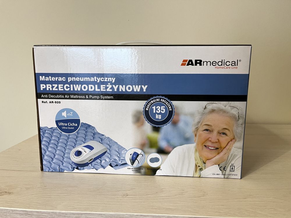Materac przeciwodleżynowy