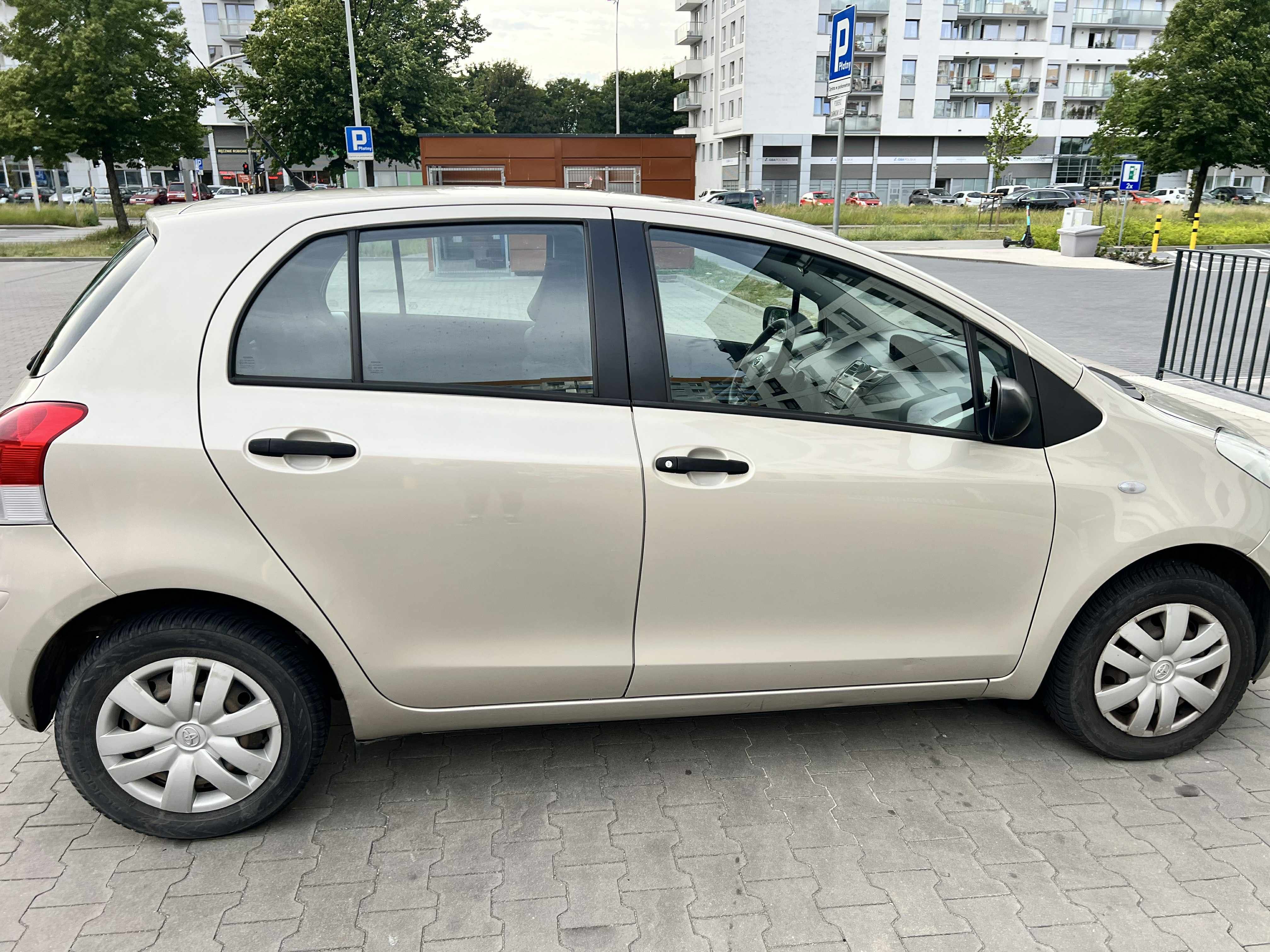 TOYOTA YARIS II 1.0 2009 r salon polska