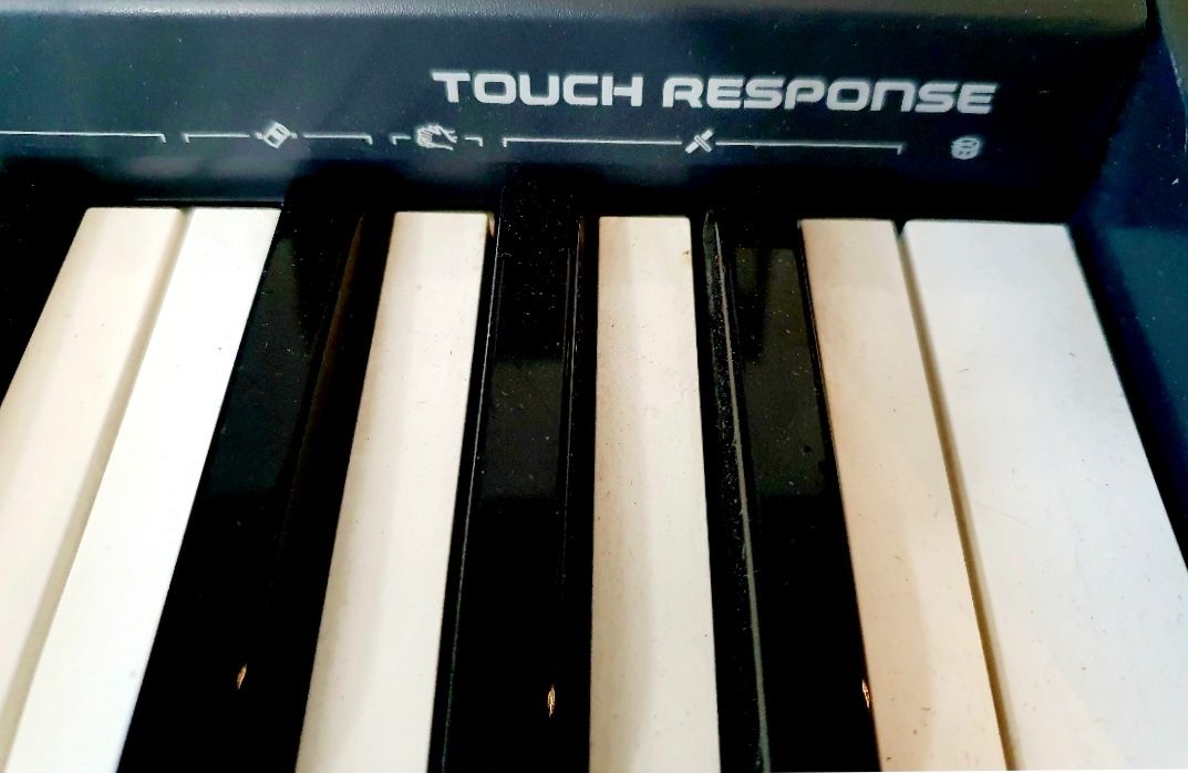 Keyboard Casio z Dynamiczną klawiaturą