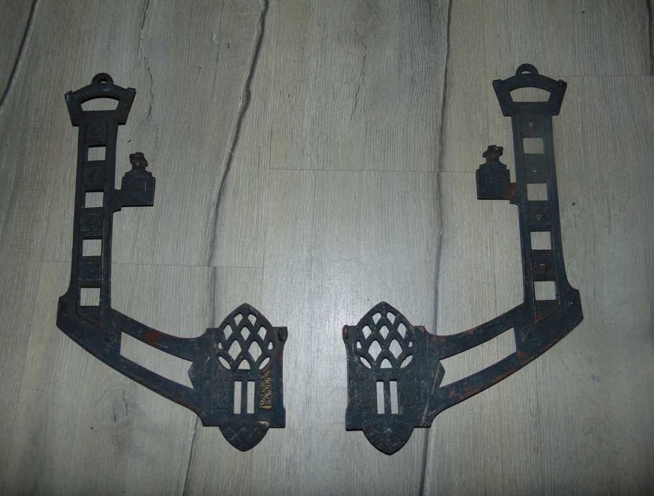 Secesyjne mosiężne ramiona lampa naftowa wys.32,5 cm.całość