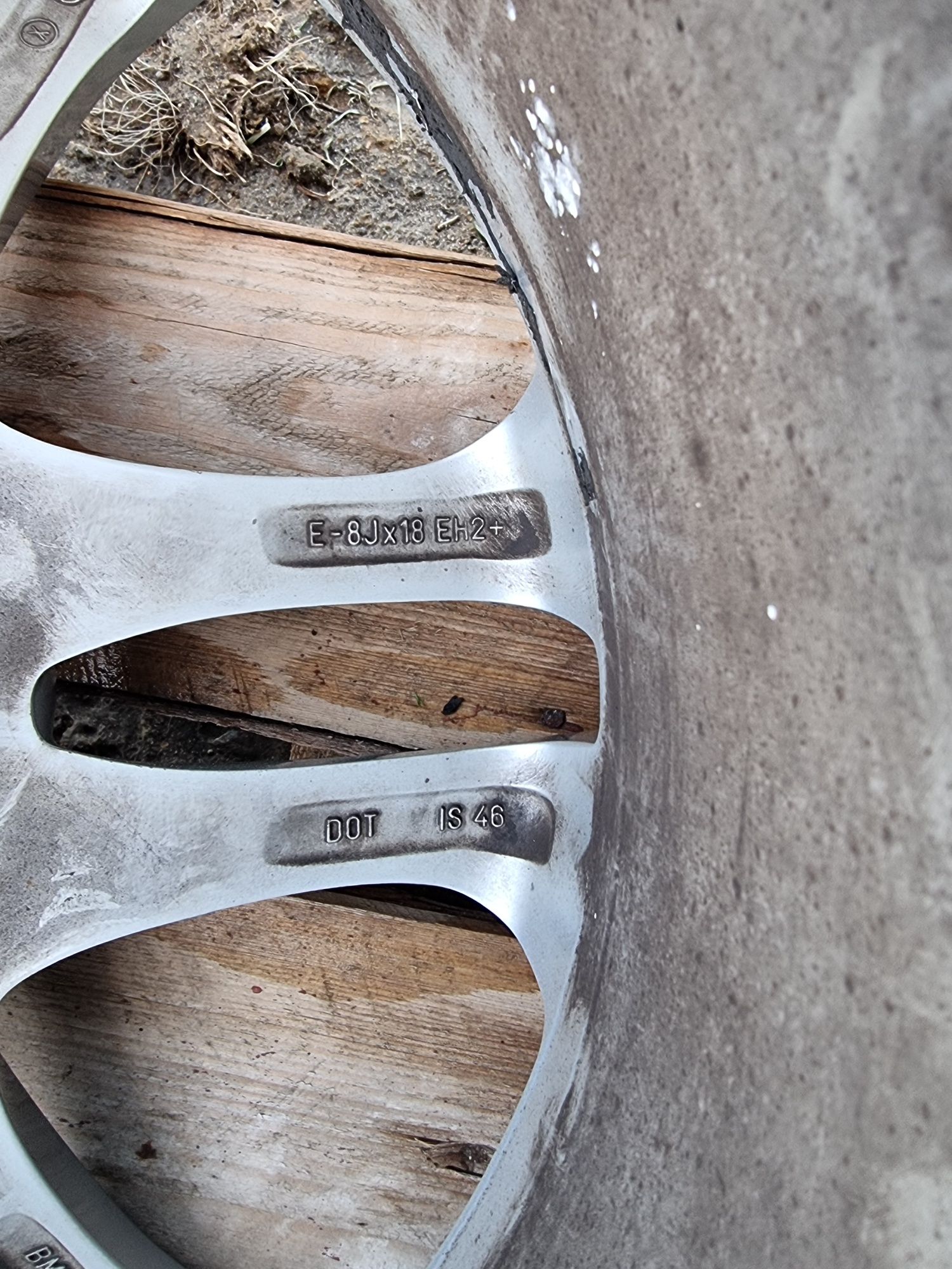 4x Felgi aluminiowe BMW 5x120 18"