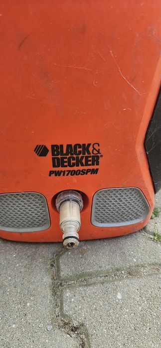 Myjka ciśnieniowa black decker z akcesoriami