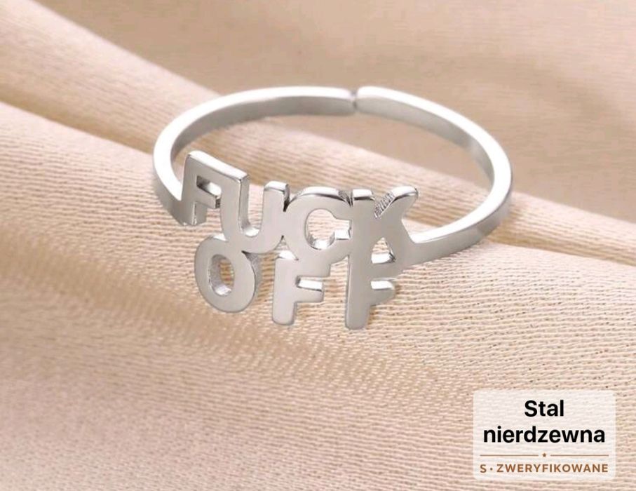 Pierścionek absolutnie nowy, regulowany, unisex