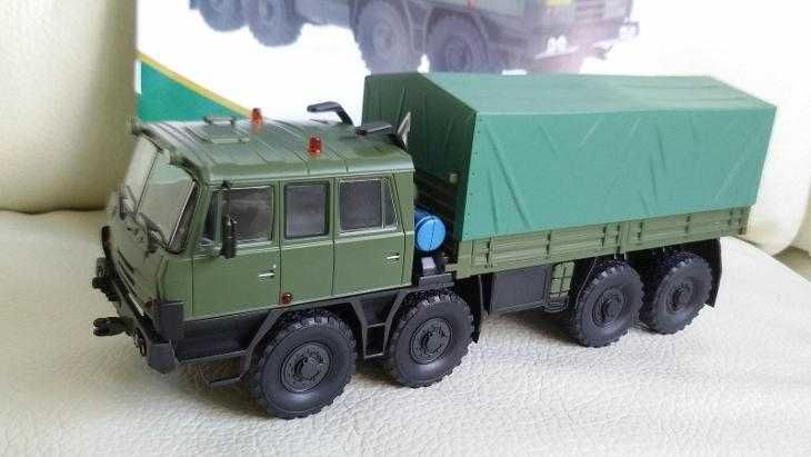 TATRA 815 VT 8х8 баластный тягач с тентом - ДеАгостини, (Венгрия)