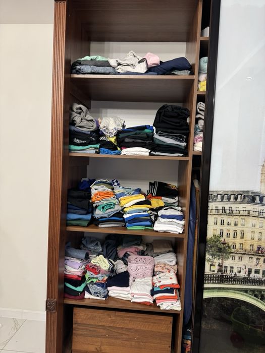 Продам дубову шафу