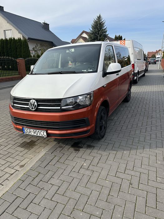 Vw Transporter 9 osobowy
