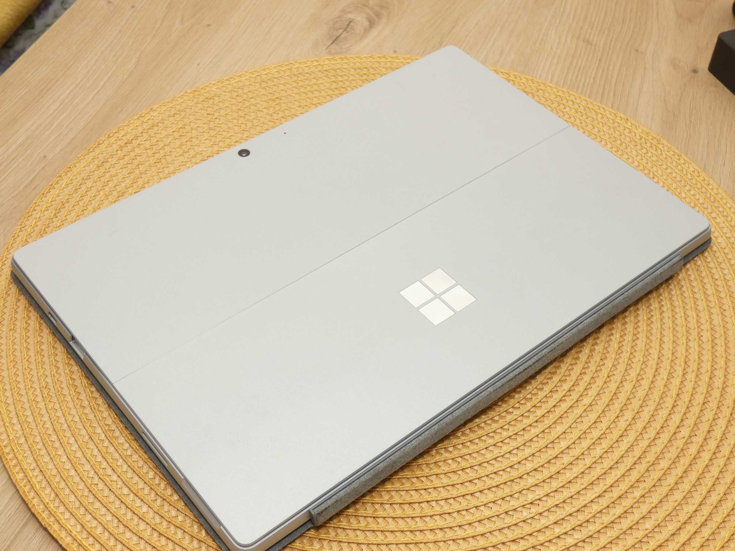 Microsoft Surface Pro 7 12.3" i7-1065G7 16GB 256GB SSD Laptop Tablet