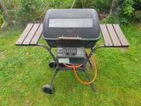 Grill gazowy gril