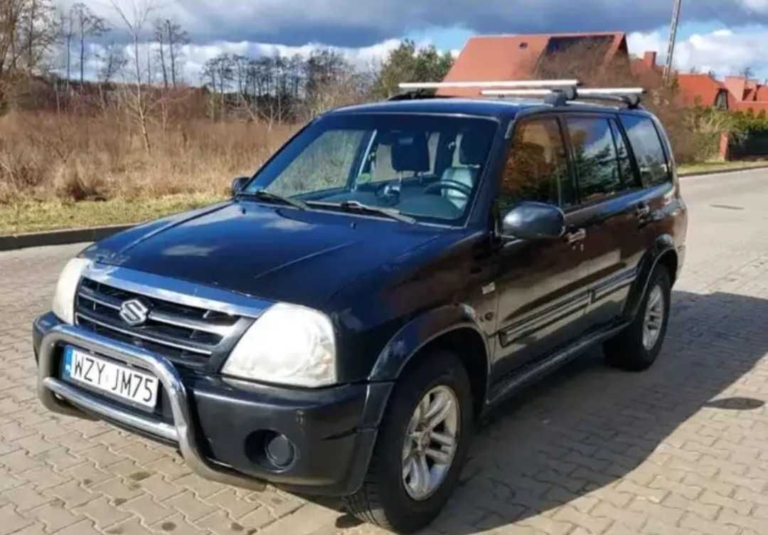 Vitara XL7 lpg land cruser pajero suzuki v6 lpg 4x4 ram samuraj doge