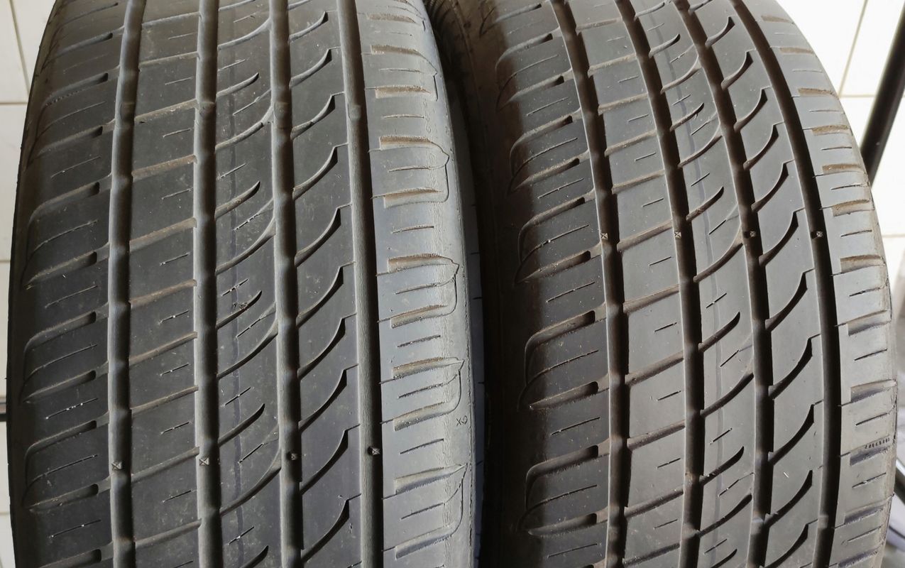 2x 215/50r17 Gislaved UltraSpeed 95y