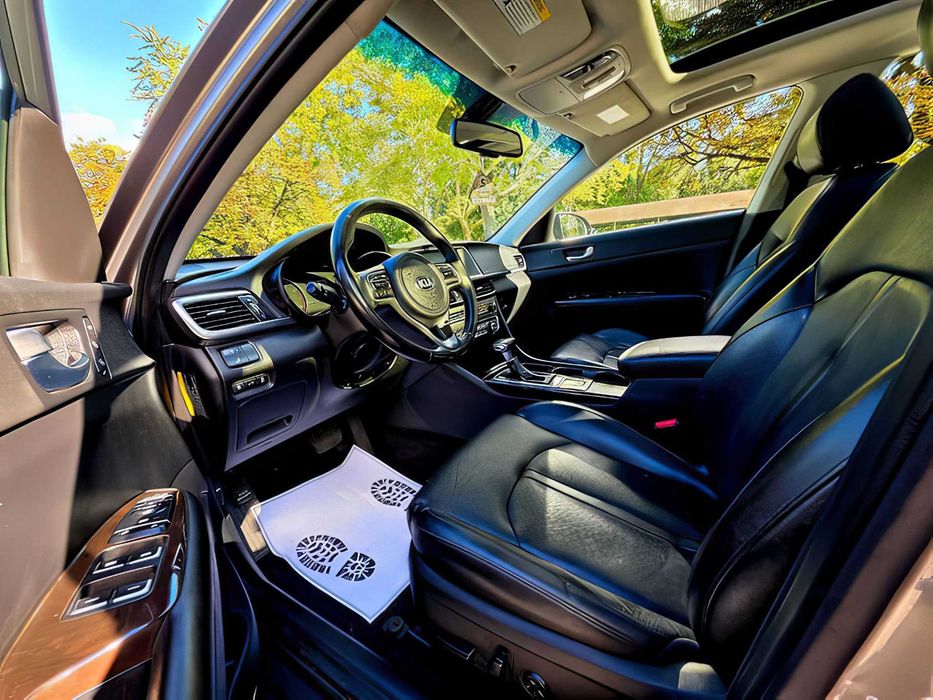 Kia Optima      2016