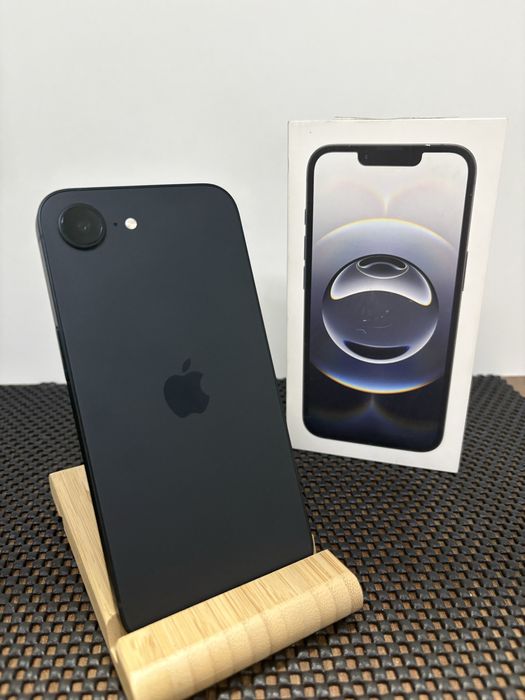 Iphone 16e 128 gb Black