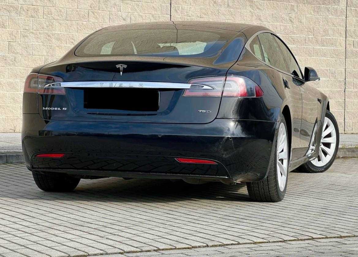 У продажі Tesla Model S 2018