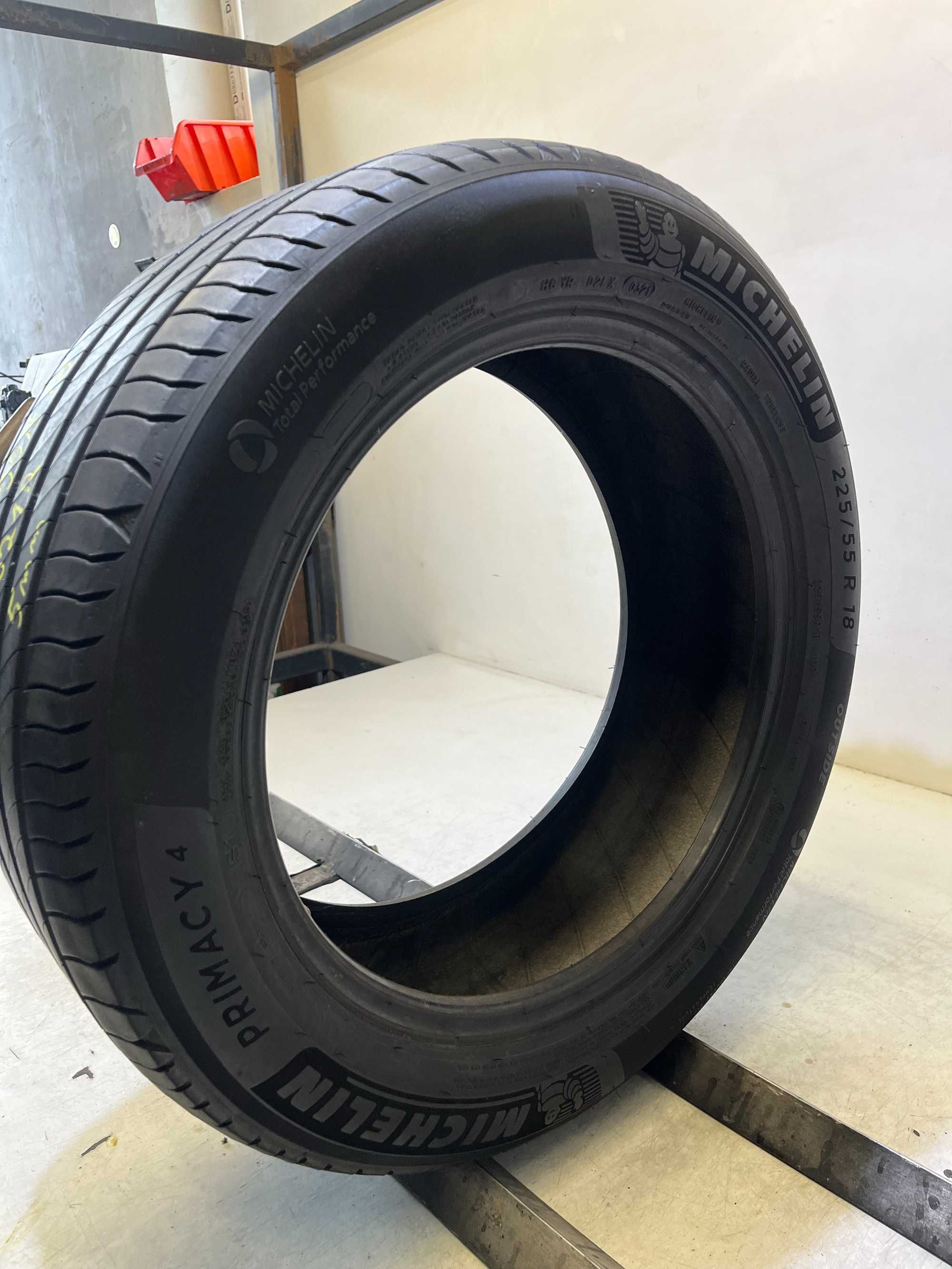 1x 225/55R18 Michelin Primacy 4 S1 102V OL521