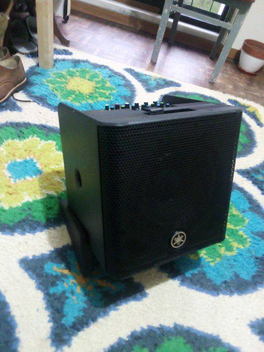 Yamaha Stagepas 200BTR