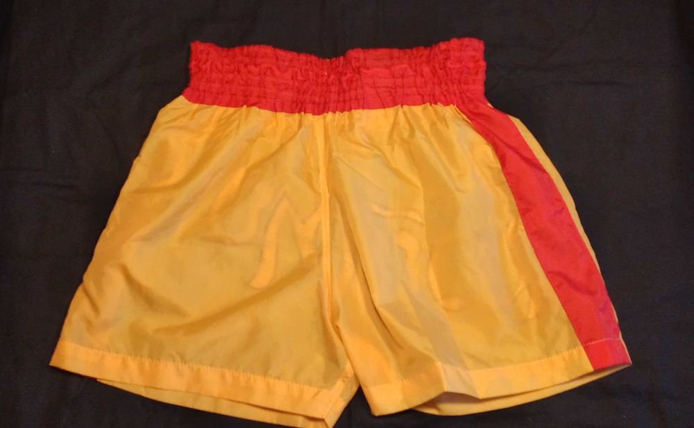 Conjunto Casaco e Calça Seda - Calção Thai Box - Novo