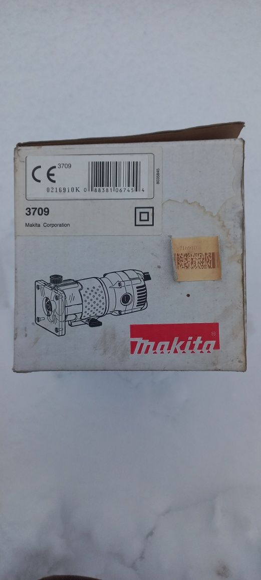 Фрезер кромочний Makita..Фрезер ручний.Makita3709 original.На запчасти