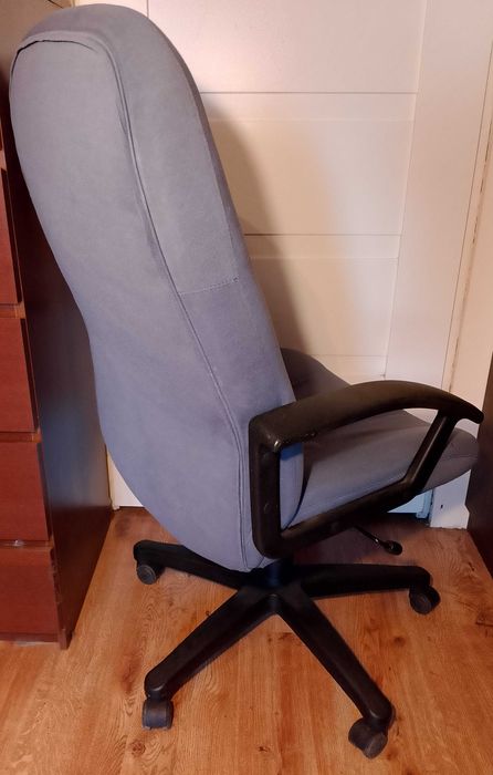 Fotel obrotowy welurowy niebieski PROMOCJA