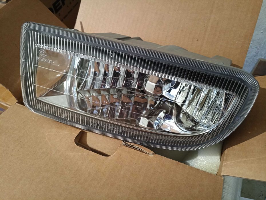 Противотуманки Toyota Land Cruiser 100 туманки Ленд Круизер 100