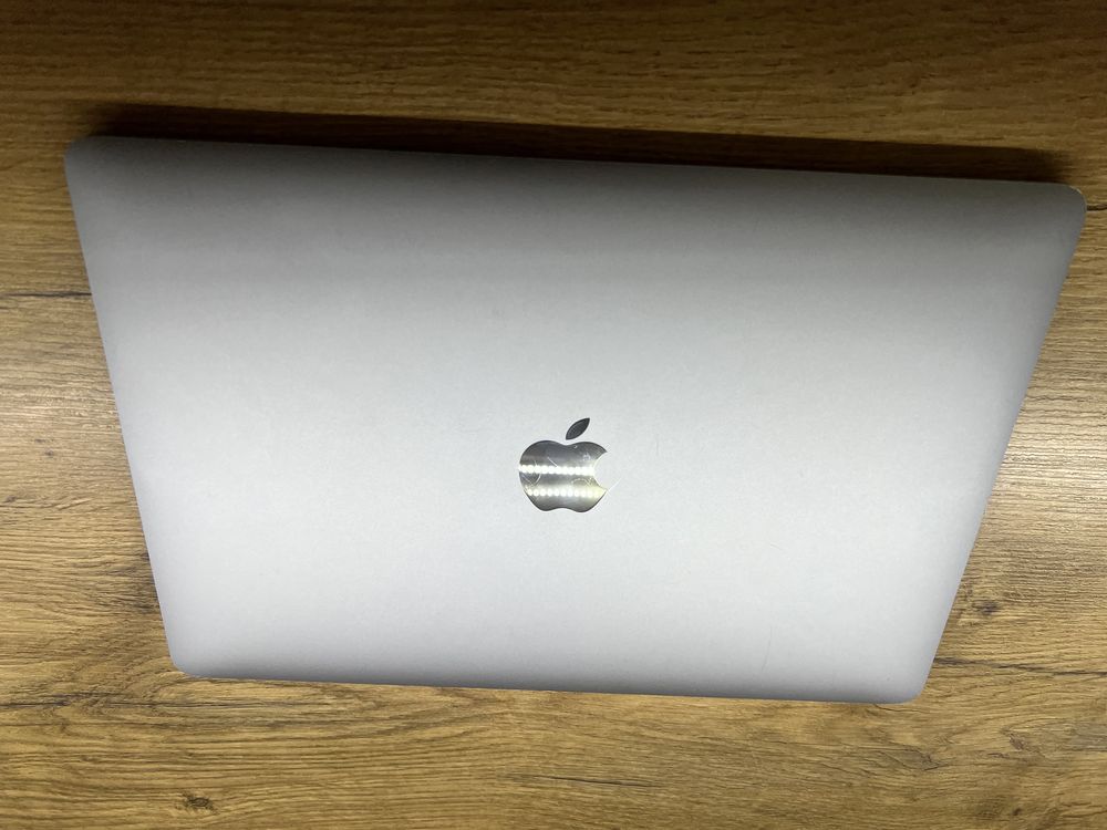 Apple MacBook Air 13' 2018 A1932 i5/8Gb RAM/512Gb SSD